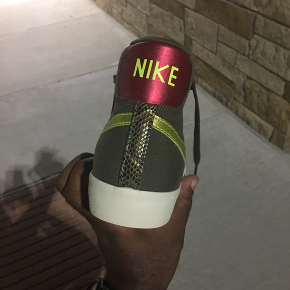 Nike Blazers men sz 10 fits ladies size 11.5 - Picture 6 of 7